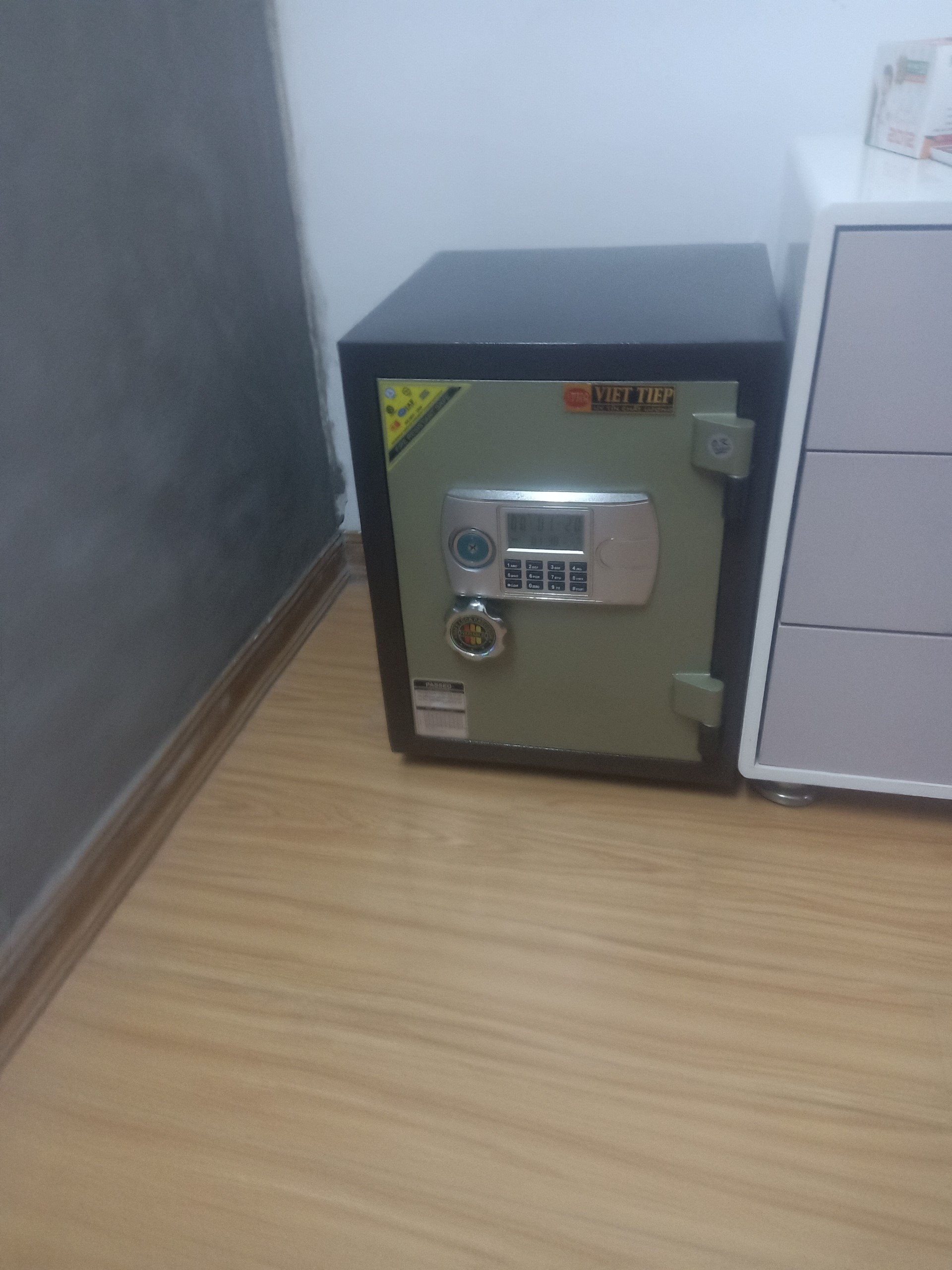 Image Rating 12